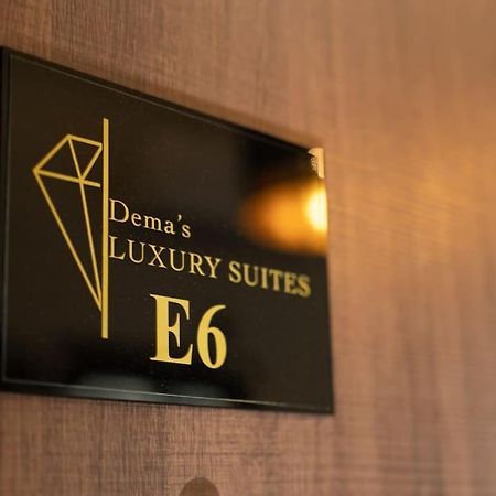 Dema Luxury Suites - Perikleous E6 Athens Exterior photo